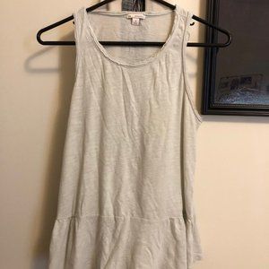 GAP sleeveless tee